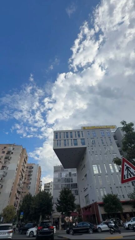 ✅VENDESI - Appartamento 2+1+2 presso il Comune di Parigi