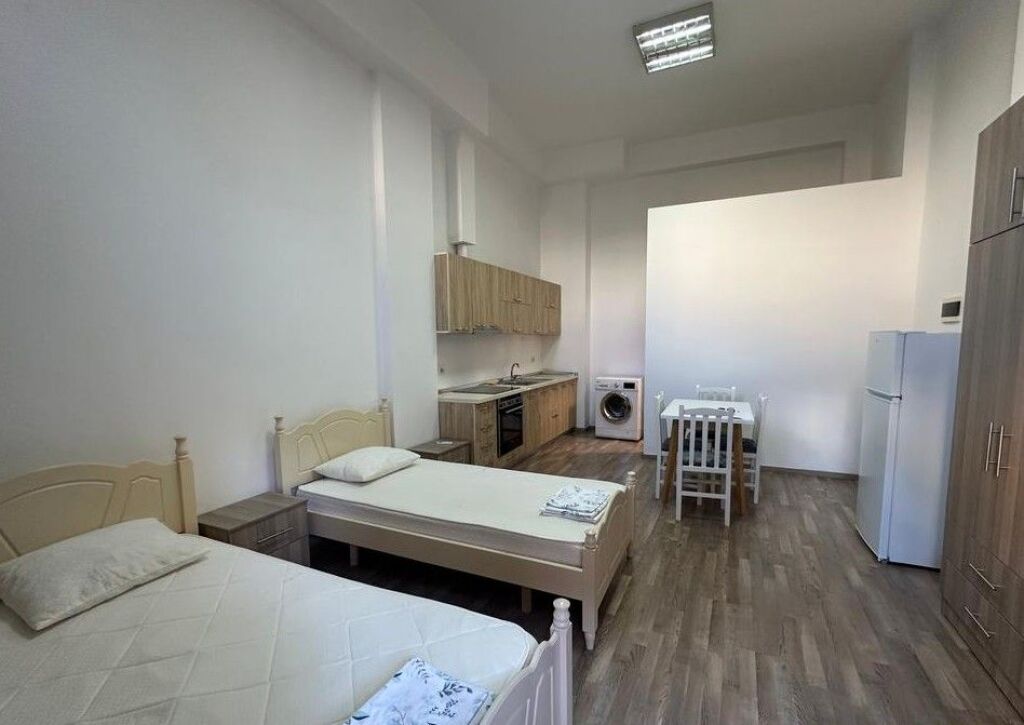 Monolocale in affitto in Via Bardhyl