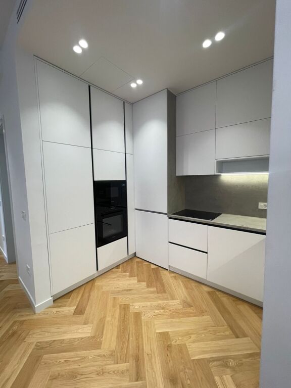 🏡 Jepet me qira apartament 2+1+2 + Post Parkimi 📍 Kompleksi Delijorgji
