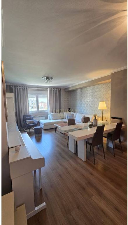 Apartment 2+1+ parking space for sale at Air Albania Stadium