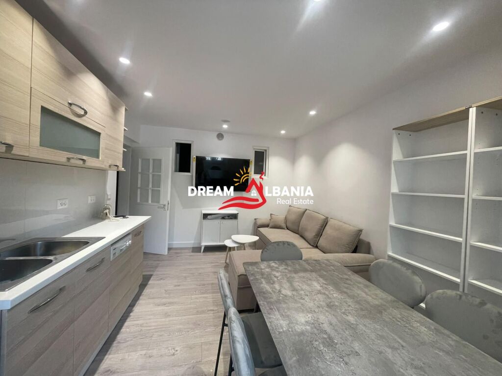Jepet me qera apartament 1+1 tek rruga Asim Vokshi ID(4219509)
