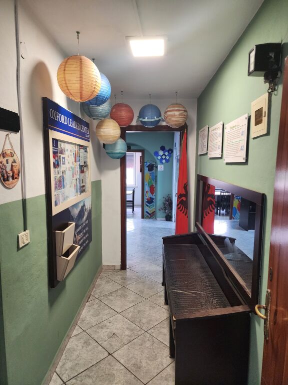 ZYRE PER QERA TE 21 DHJETORI