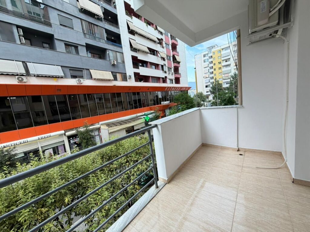 🏡 Shitet Apartament 2+1+2 – Yzberisht, tek KMY 💰 Çmim i leverdishëm!  173 milion