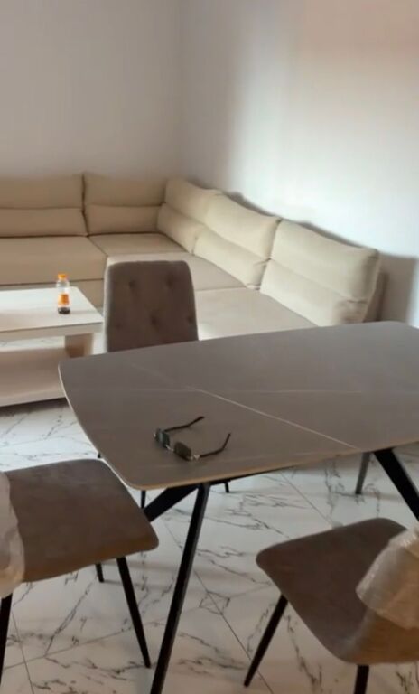 Apartament me qera 1+1 perballe Delijorgjit