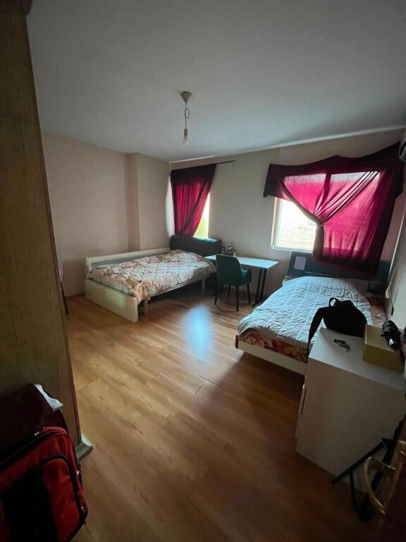 Appartamento 2+1 in affitto a Brryli / dietro la scuola Andon Zako Cajupi