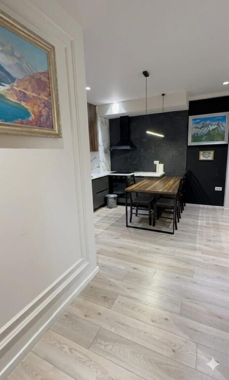 Attico di lusso 1+1 in affitto ad Astir