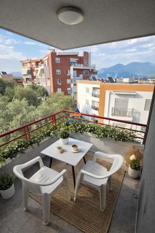 JEPET ME QIRA APARTAMENT MODERN 3+1 + BALLKON "LIQENI I THATE" 800 EURO