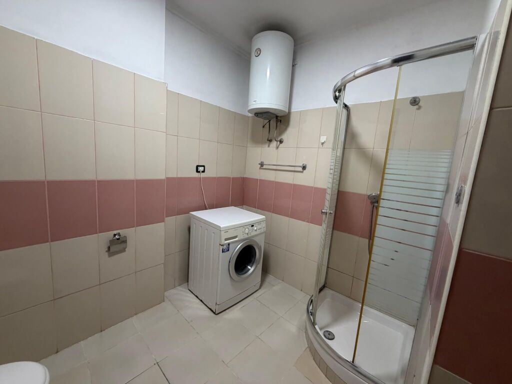 Appartamento in affitto - Via Mihal Grameno