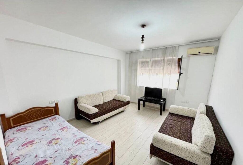 Apartament 2+1, Kthesa e Kamzes!