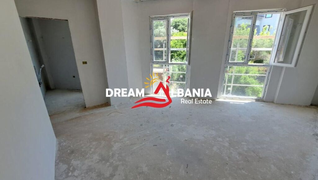 Apartament 2+1 ne shitje tek liqeni I thate prane Radisson Hotel ne Tirane (ID 5121001)