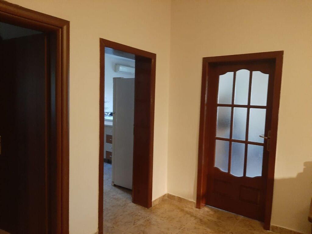Rent | Shtëpi private 2 + 1 | Qytet Studenti | 450 €/month