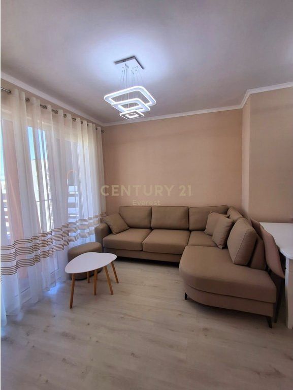 UNIVERS CITY, JAPIM APARTAMENT 1+1 ME QERA