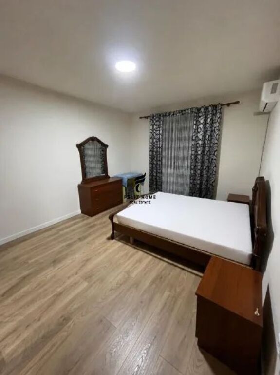 APARTAMENT ME QERA 1+1 LAPRAKE 45.000 LEKE FH-81405