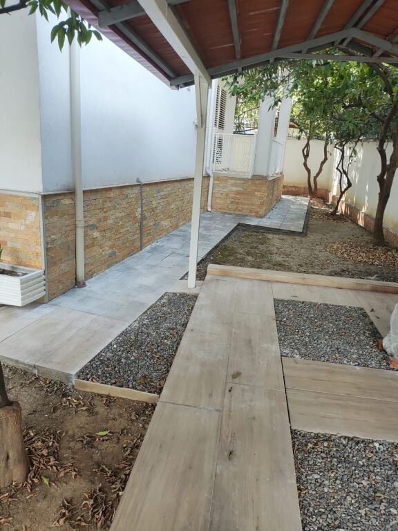 Qera | Vilë 6 + 1 | Selitë | 2200 €/muaj