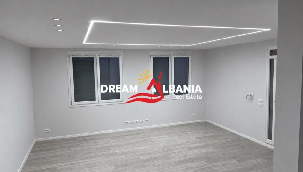 Jepet me Qira Ambient Biznesi – Rruga Fatmir Haxhiu, pranë ETC (42711182)