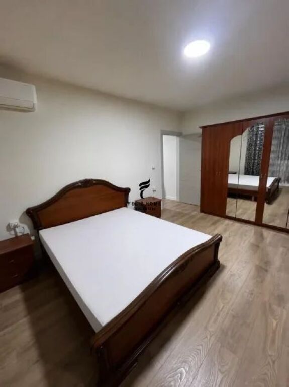 APARTAMENT ME QERA 1+1 LAPRAKE 45.000 LEKE FH-81405