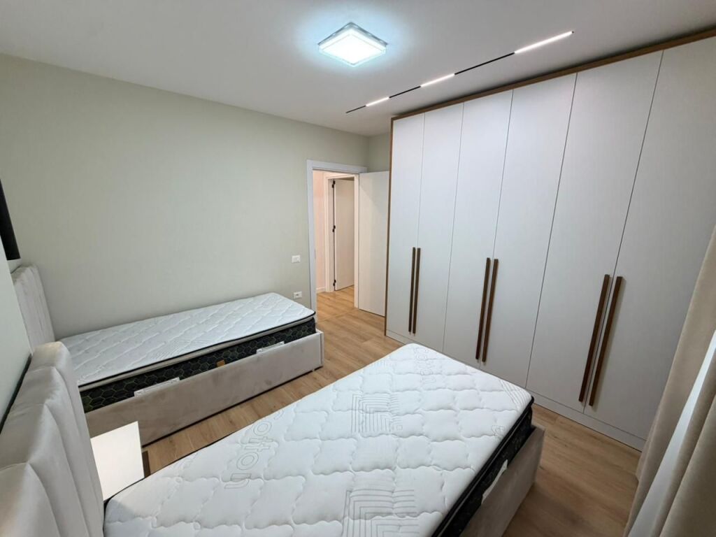 🏡 Shitet Apartament 2+1+2 – Yzberisht, tek KMY 💰 Çmim i leverdishëm!  173 milion