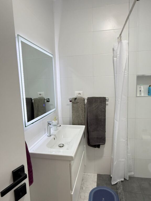 STUDIO APARTMENT FOR SALE 31M2 FRESKU 5,500,000 LEKE FH-81337