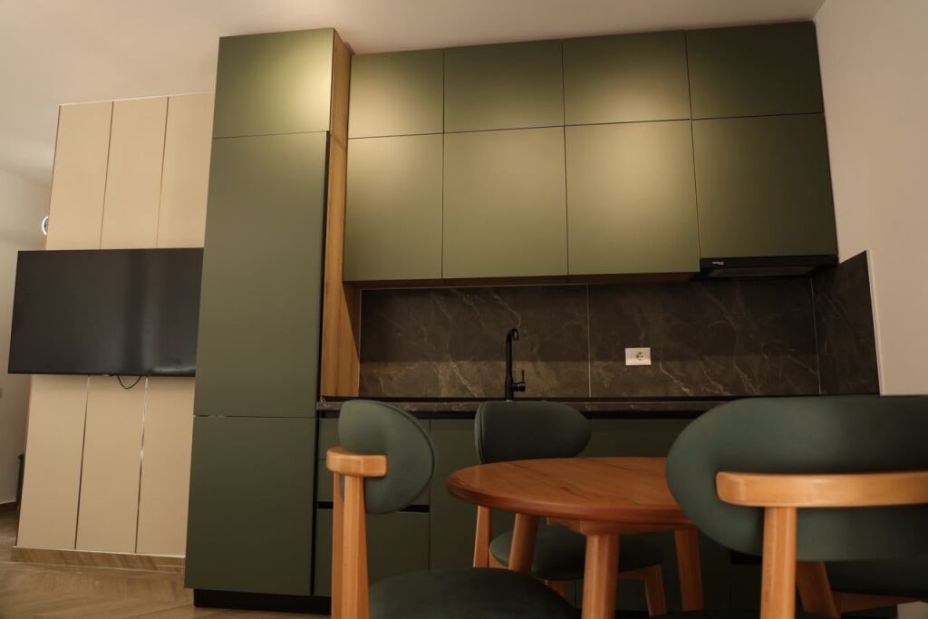 Apartment 2+1 for Sale in Mali i Robit, Golem