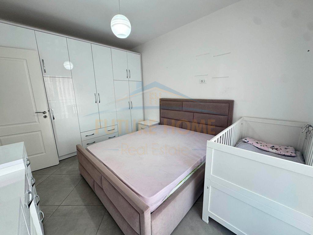 Qera, Apartament 2+1+2, Vila L 2, Unaza e Re 600 €