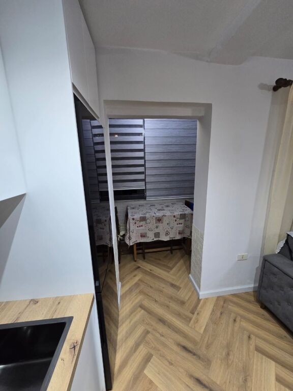 Apartament 1+1 me qira te Liceu artistik