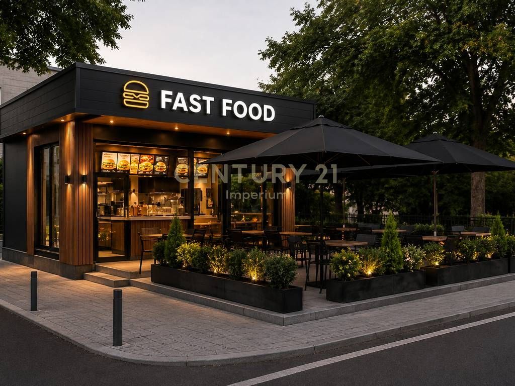 Shitet Biznes Fast Food në Astir – Rrugë Kryesore, 220 m² me Verandë, Xhiro të Konsoliduar