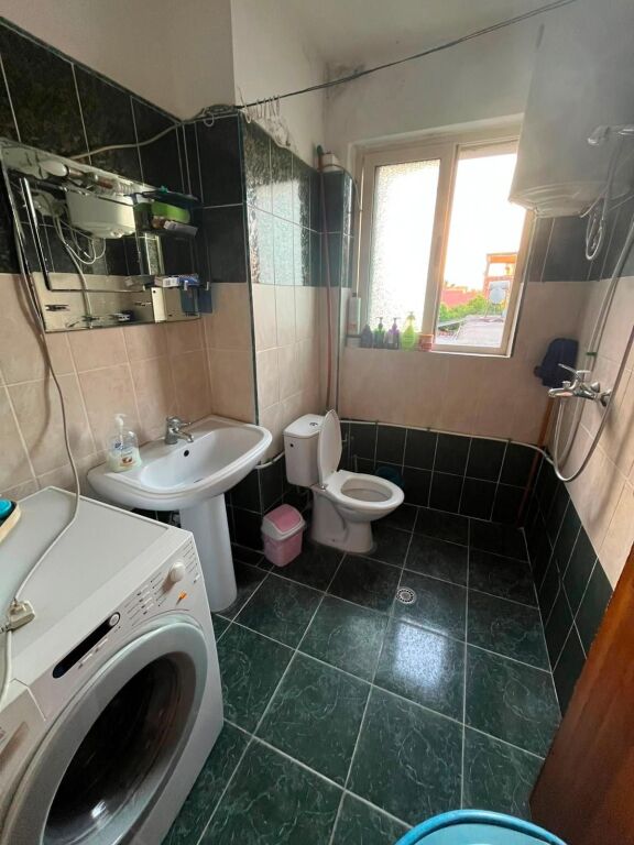 Appartamento 2+1 in affitto a Brryli / dietro la scuola Andon Zako Cajupi