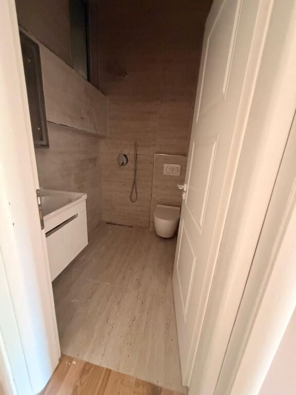 🏡 Studio apartment for Sale – Shkëmbi i Kavajës,