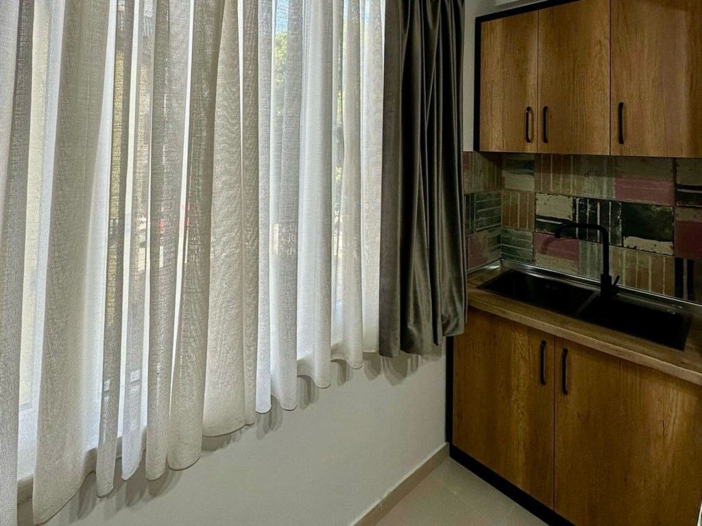 AFFITTO STUDIO-APPARTAMENTO MODERNO - MINE PEZA