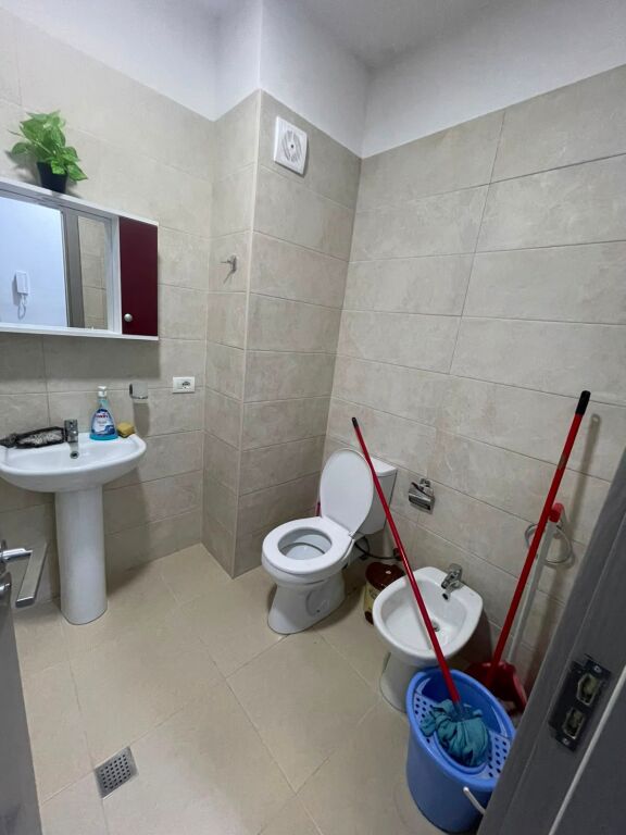 In affitto 2+1+2,📍Via Sadaudin Bekteshi, alla fine di Via 5 Maji