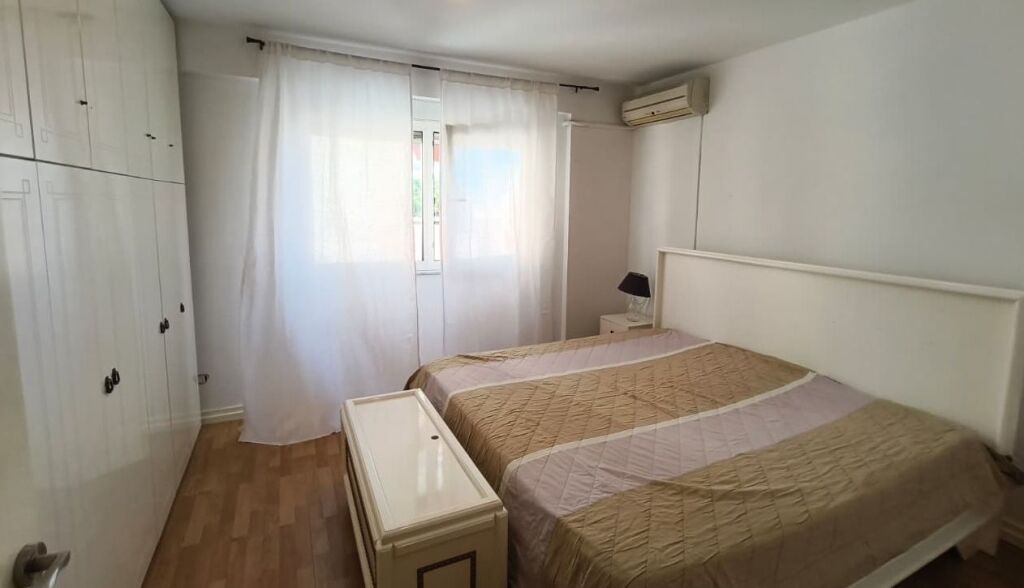 Apartament 2+1 me qira – tek Ish Ekspozita, Tiranë