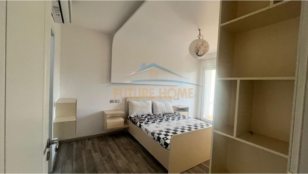 Shitet, Apartament 2+1+2, Unaza e Re.