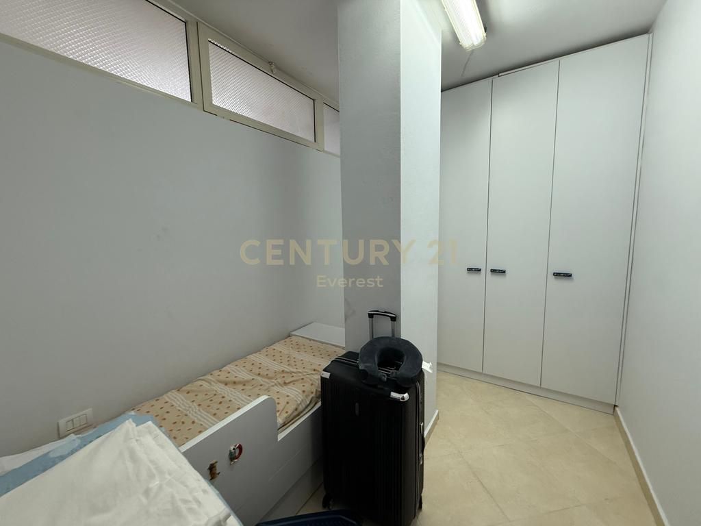 5 MAY, 2+1 APARTMENT FOR RENT