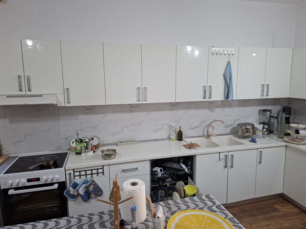 Qera | Vilë 6 + 1 | Selitë | 2200 €/muaj