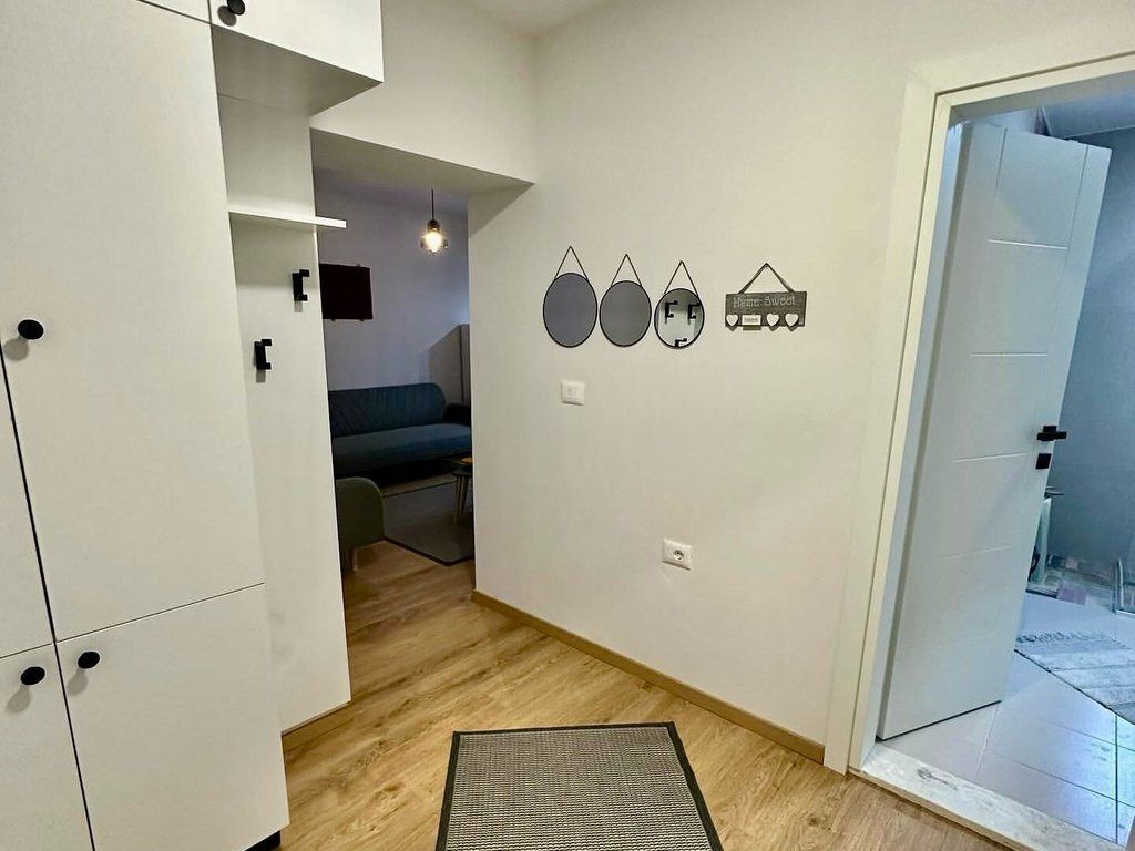 AFFITTO STUDIO-APPARTAMENTO MODERNO - MINE PEZA