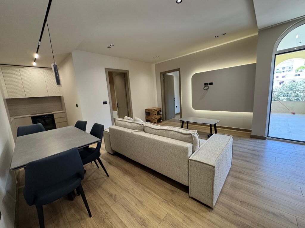 Jepet apartament me qera 1+1 Vollga