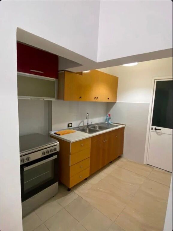Jepet me Qira Apartament 1+1 – Xhamllik