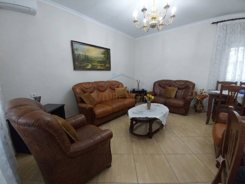 Qera,Apartament 1+1 , Siri Kodra.