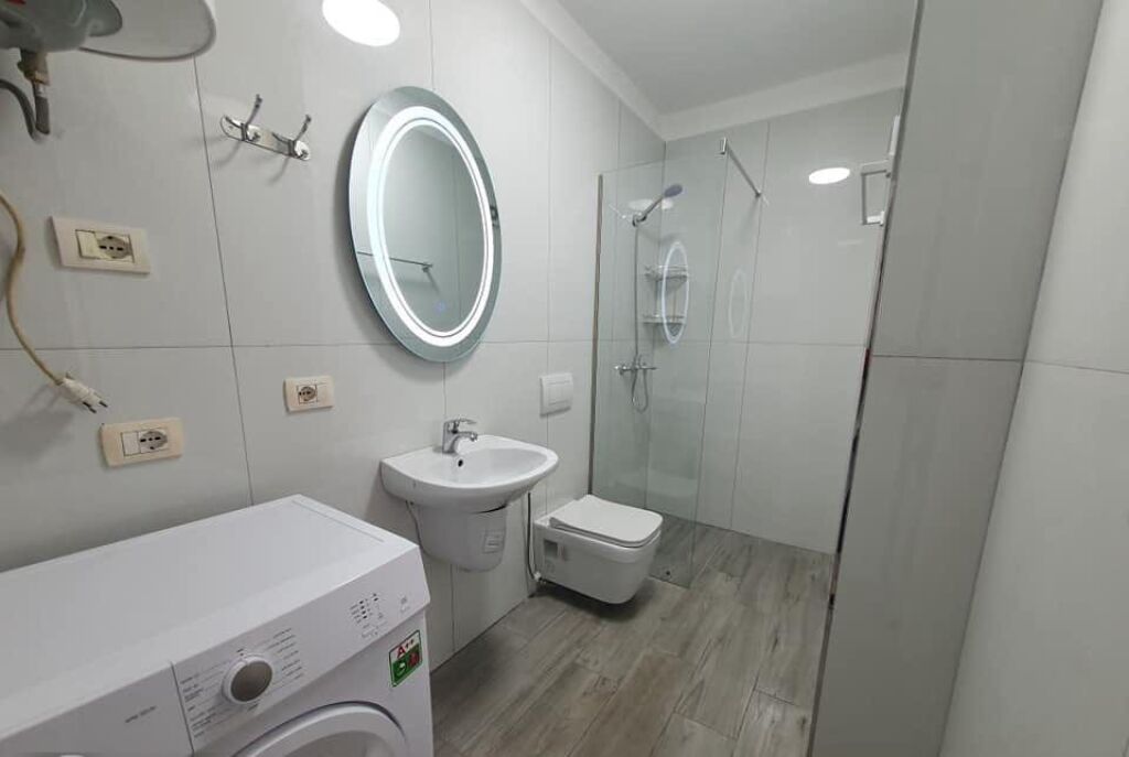 Qera | Garsoniere | Zogu i Zi | 450 €/muaj