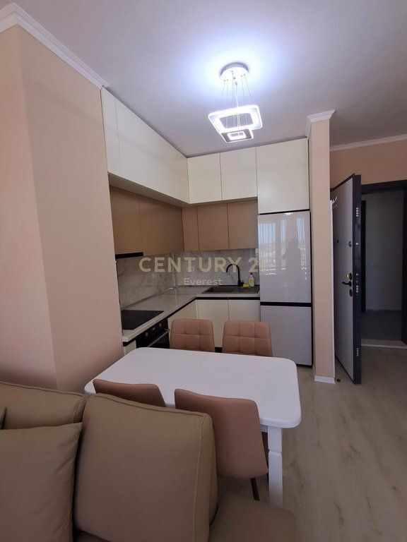 UNIVERS CITY, JAPIM APARTAMENT 1+1 ME QERA