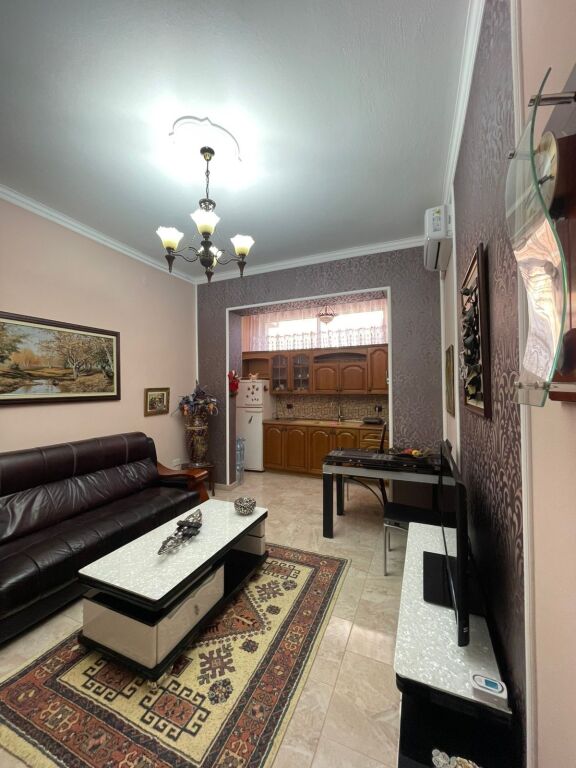 Qera | Apartament 2 + 1 | Stadiumi Dinamo | 700 €/muaj