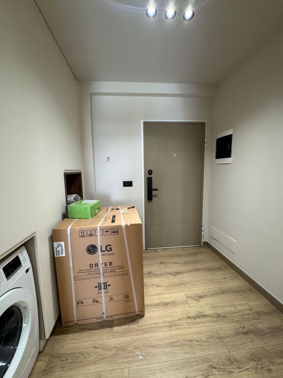Jepet apartament me qera 1+1 Vollga