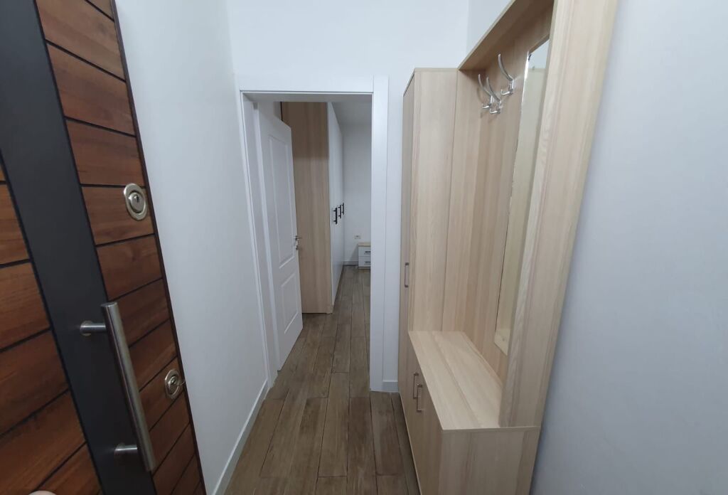 Qera | Garsoniere | Zogu i Zi | 450 €/muaj