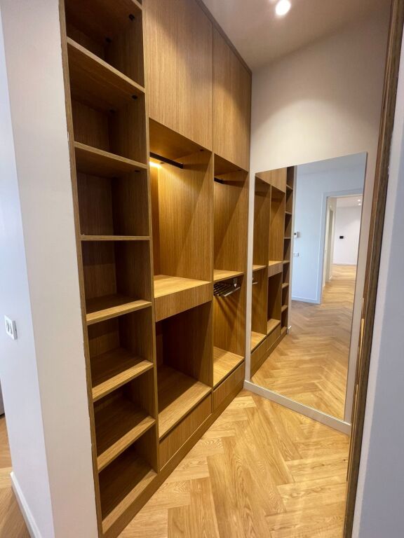 🏡 Jepet me qira apartament 2+1+2 + Post Parkimi 📍 Kompleksi Delijorgji