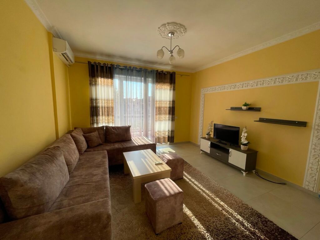 JEPET ME QIRA APARTAMENT 1+1 PRANE RRUGA SE ELBASANIT!