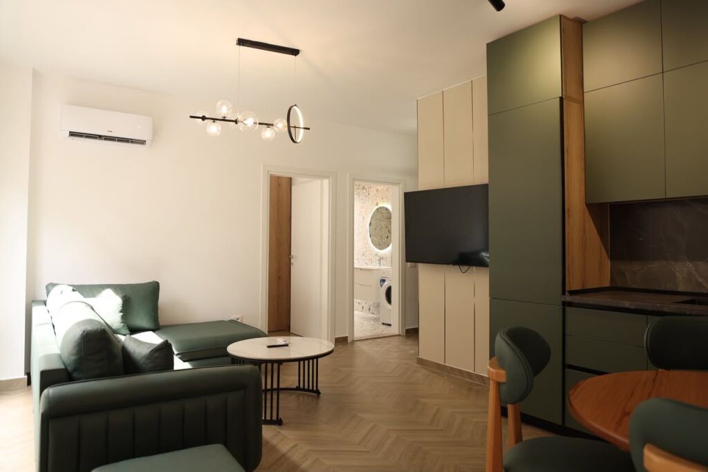 Apartment 2+1 for Sale in Mali i Robit, Golem
