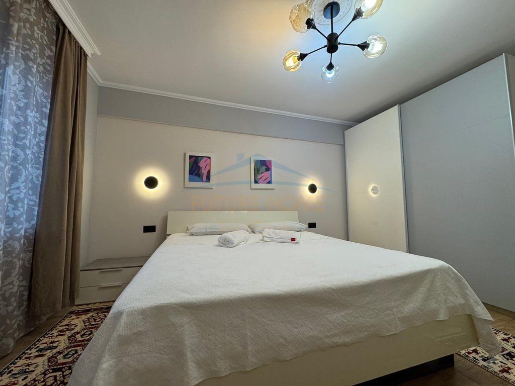 Shitet, Apartament 2+1, Rruga Mine Peza. Empire67078