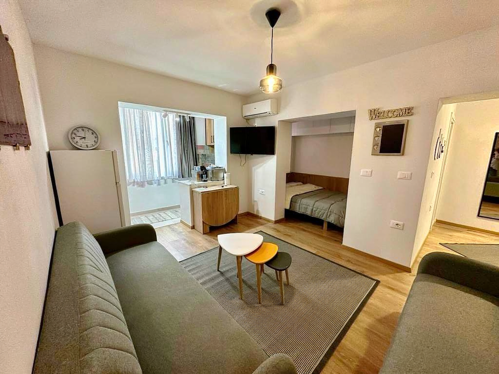 AFFITTO STUDIO-APPARTAMENTO MODERNO - MINE PEZA