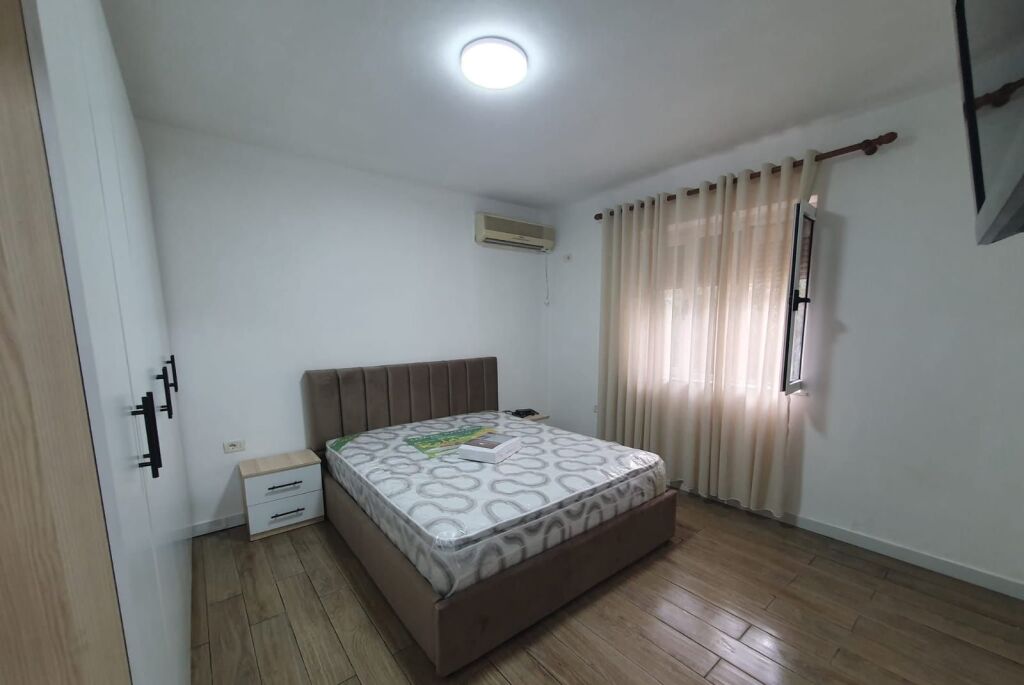 Qera | Garsoniere | Zogu i Zi | 450 €/muaj