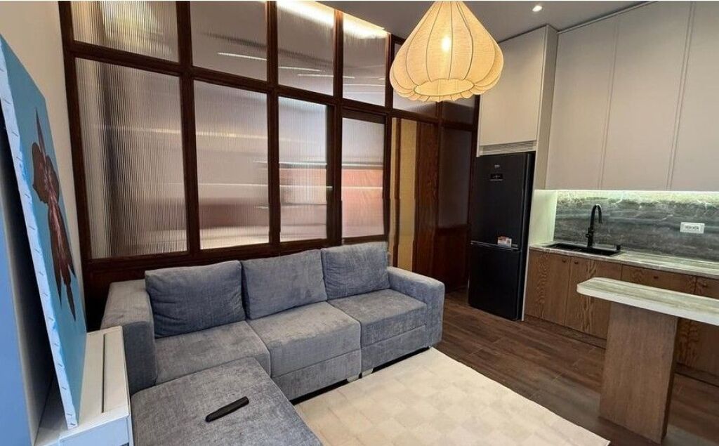Apartment 1+1 For Rent in Pazari i Ri, Tirana - 700€ | 98 m²